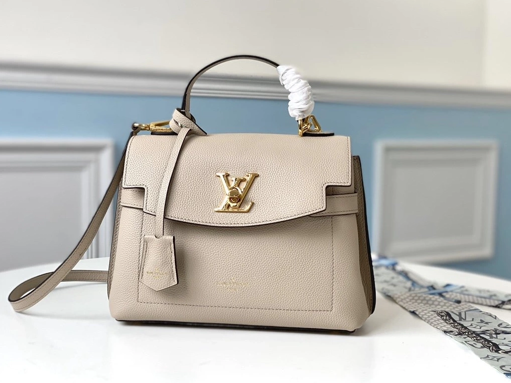 AAA Replica Ru LOCKME VUITTON MM EVER LOUIS BB 0825